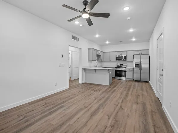 Bacardi on the Hill | Fayetteville Living, 1096 S Bacardi Ave #108, Fayetteville, AR 72701