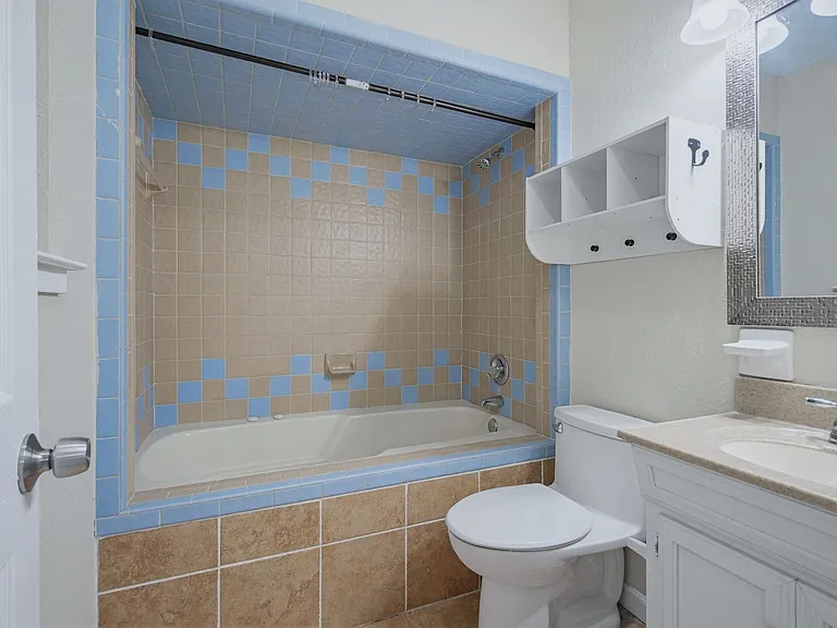 5471 Buena Vista Ave — Photo 36