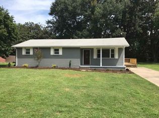 2045 Crossgate Rd, Dyersburg, TN 38024