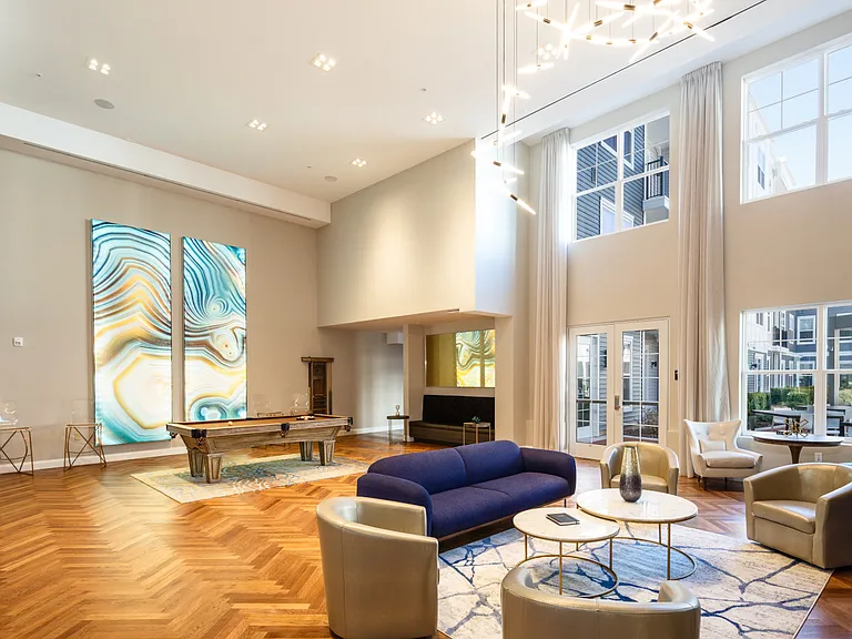 EVO Apartments — Photo 24