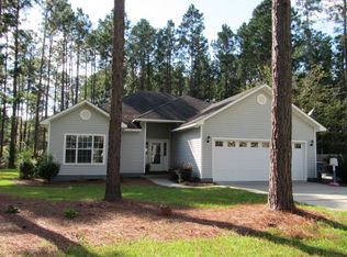 6611 Pine Ridge Cir, Blackshear, GA 31516