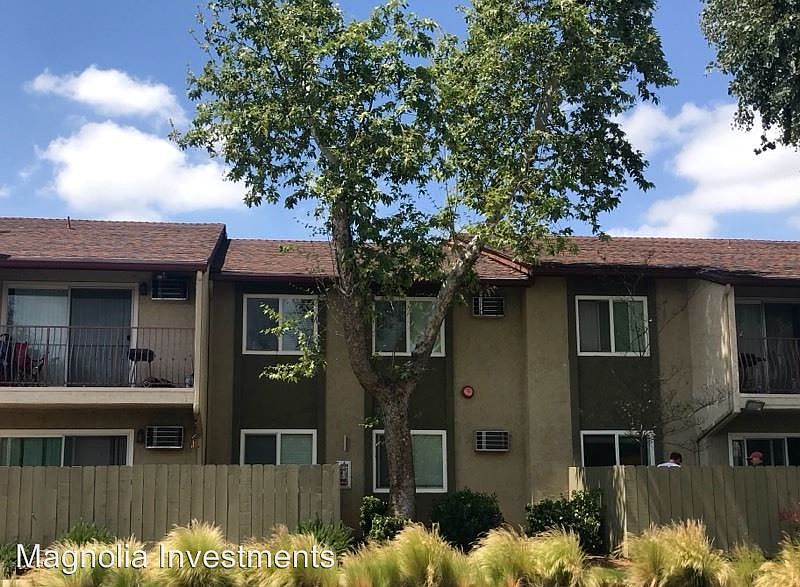 1st image of 1475 Oakdale Ave APT 04