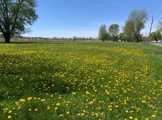 6588 Badgley Rd #3, East Syracuse, NY 13057