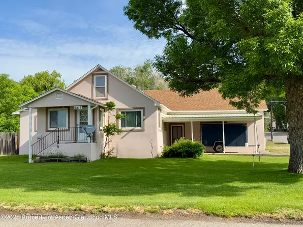 1217 Main St, Meeker, CO 81641