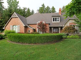 14 Riverhills Ln, Toledo, OH 43623