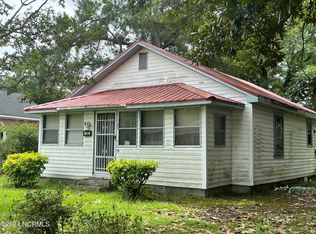 185 Crawford St, Bethel, NC 27812