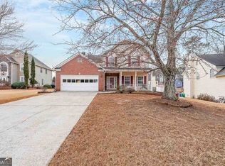 730 Cloverwood Ct NW, Lilburn, GA 30047