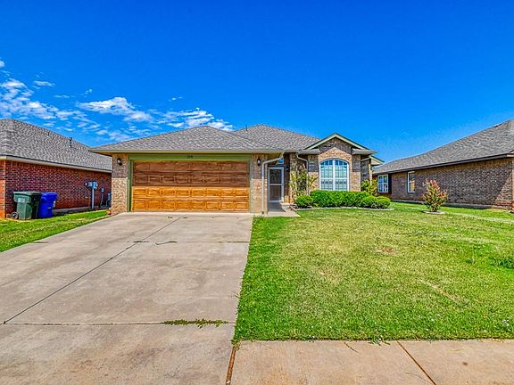 2nd image of 329 Tecumseh Meadows Dr