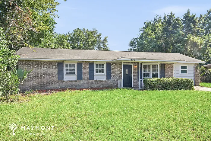 3 bed, 1.0 bath, 1032 sqft, $1,995 — Photo 3