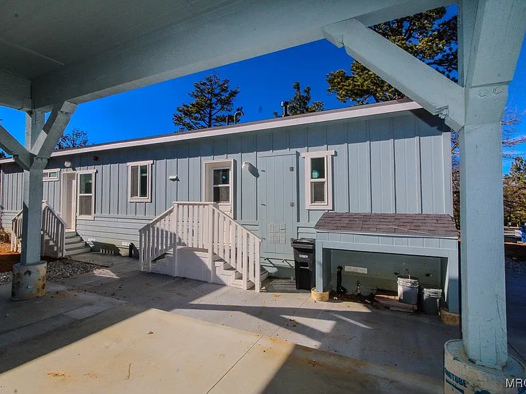 1336 La Crescenta Dr #1 — Photo 2