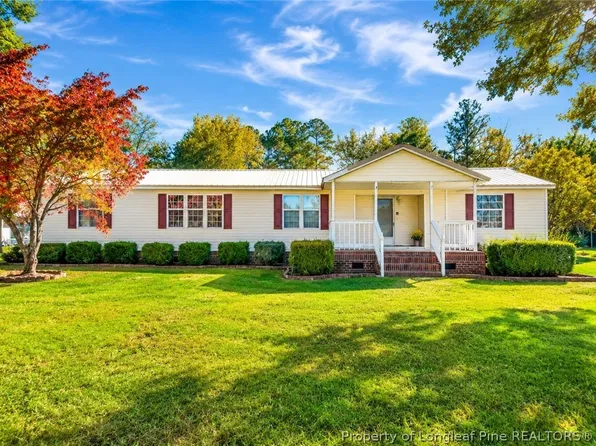 2589 Pleasant Hope Rd, Fairmont, NC 28340