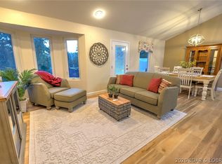 191 Park Place Dr, Kaiser, MO 65047