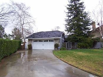 1st image of 26060 Tierra Dr