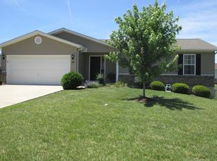 295 Parkway Dr, Troy, MO