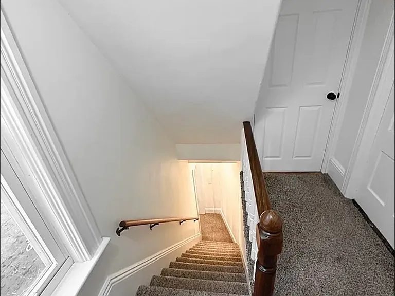 6 Laurel St #3 — Photo 7