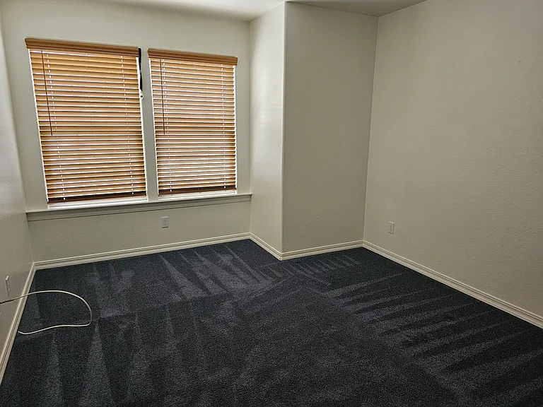 510 Hampton Pl — Photo 22
