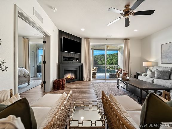2nd image of 186 Sunset Palms Dr Unit 2O