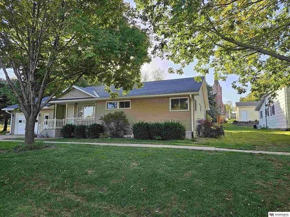 235 E South St, Weston, NE 68070