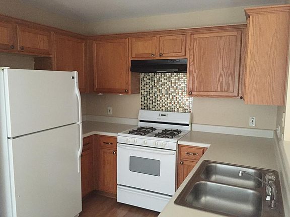 5th image of 806 San Vicente Dr