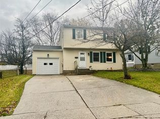 4123 Briggs Ave, Erie, PA 16504