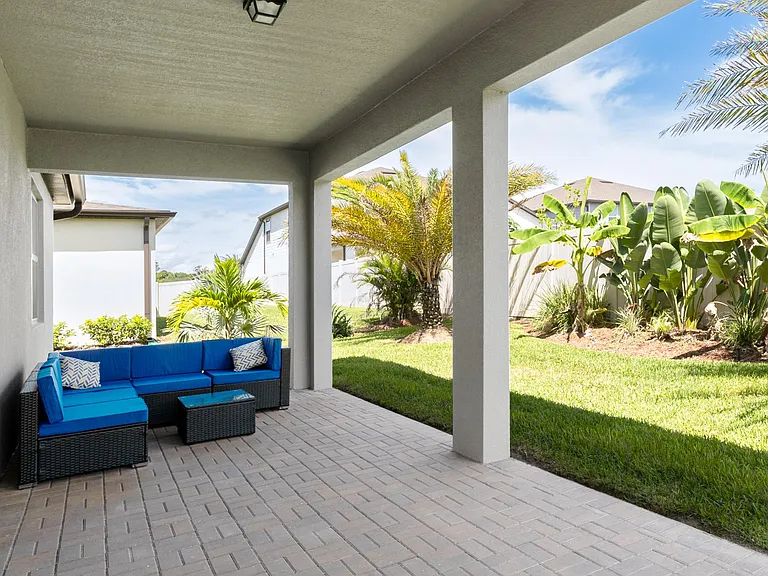 5553 Potenza Dr — Photo 15