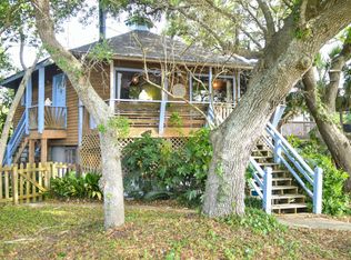 1587 Terns Nest Rd, Charleston, SC 29412
