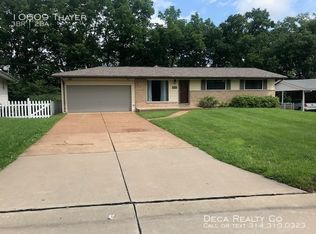 10609 Thayer Ct, Saint Louis, MO