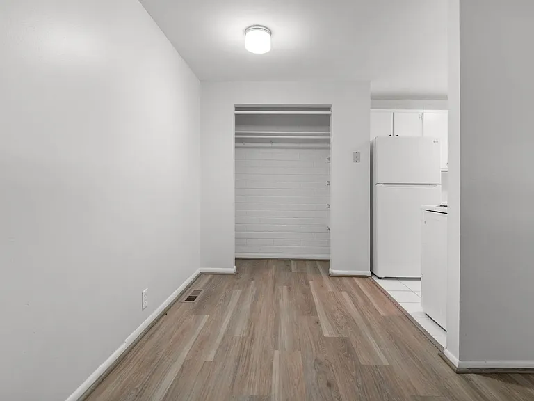 255 K St — Photo 10