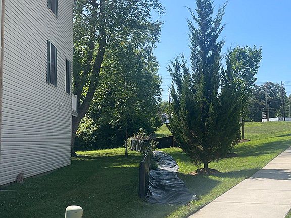 2nd image of 4701 Blackfoot Rd