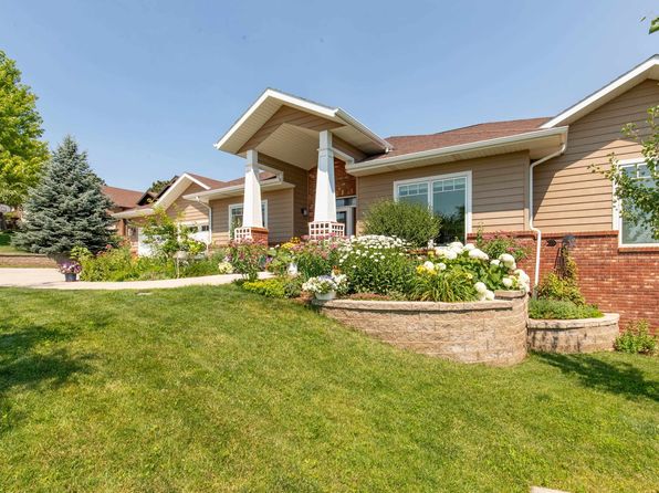 522 Enchanted Pines Dr, Rapid City, SD 57701