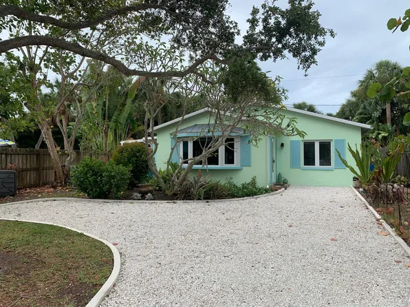 3114 W Debazan Ave, Saint Petersburg, FL 33706
