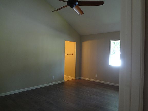 Master bedroom & bath