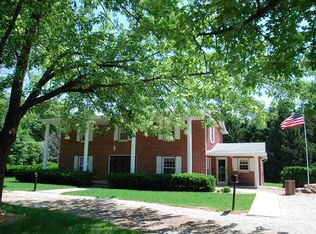 400 E Park St, Glasford, IL 61533