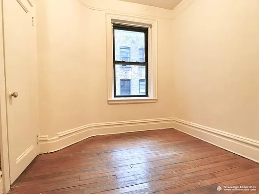 Rented by Sovereign Associates | media 14