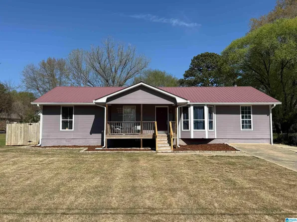 6375 Glenview Dr, Gardendale, AL 35071