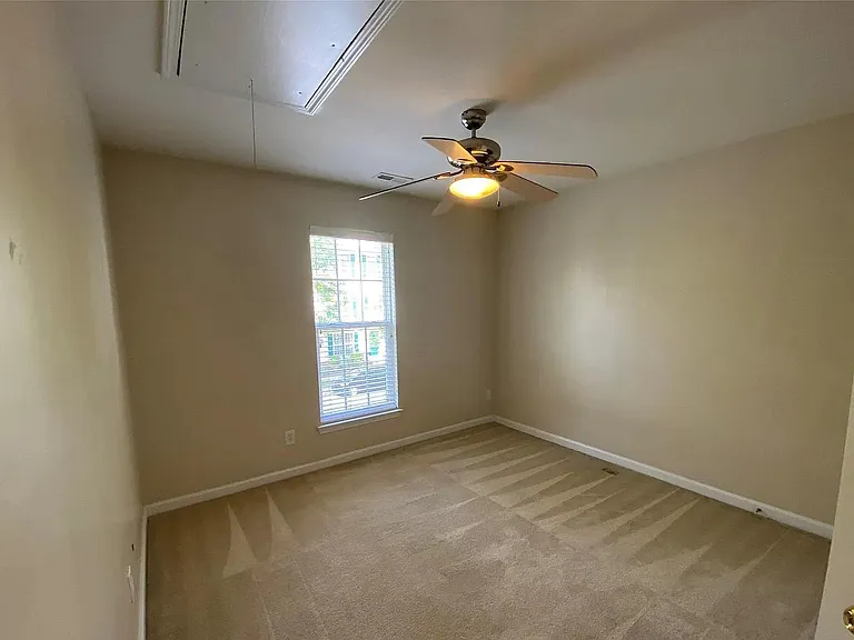 12814 Bullock Greenway Blvd — Photo 25