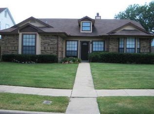 2325 Salerno Dr, Mesquite, TX 75150