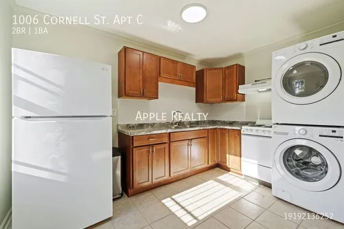 1006 Cornell St #C Photo 1