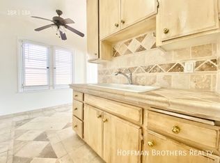 260 S Reeves Dr #4A, Beverly Hills, CA 90212