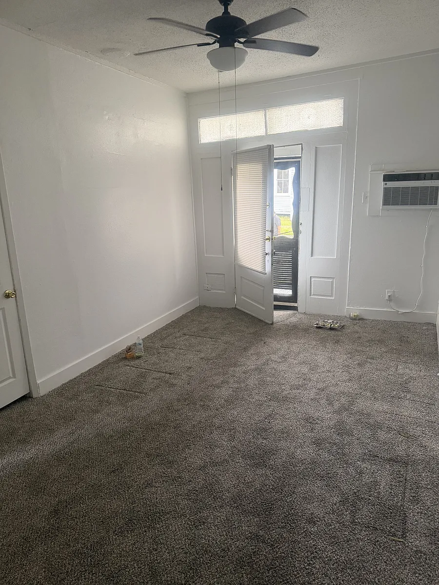 Building Photo - 1063 Elmira St #2