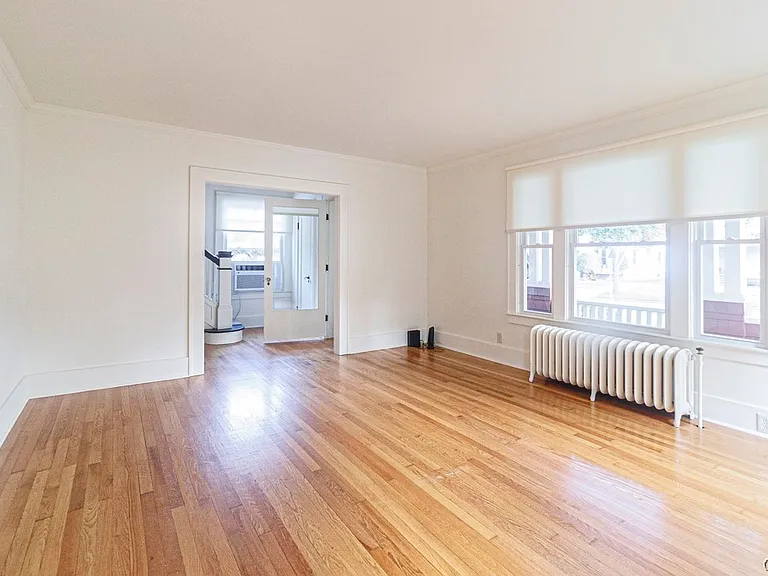 6 Sanger Ave — Photo 17