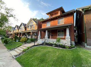 5745 Degiverville Ave, Saint Louis, MO 63112