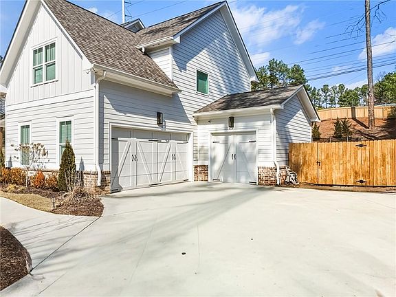 2nd image of 2143 Old Dallas Rd SW