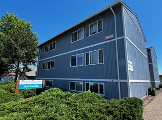 950 NW Sycamore Ave #12, Corvallis, OR 97330