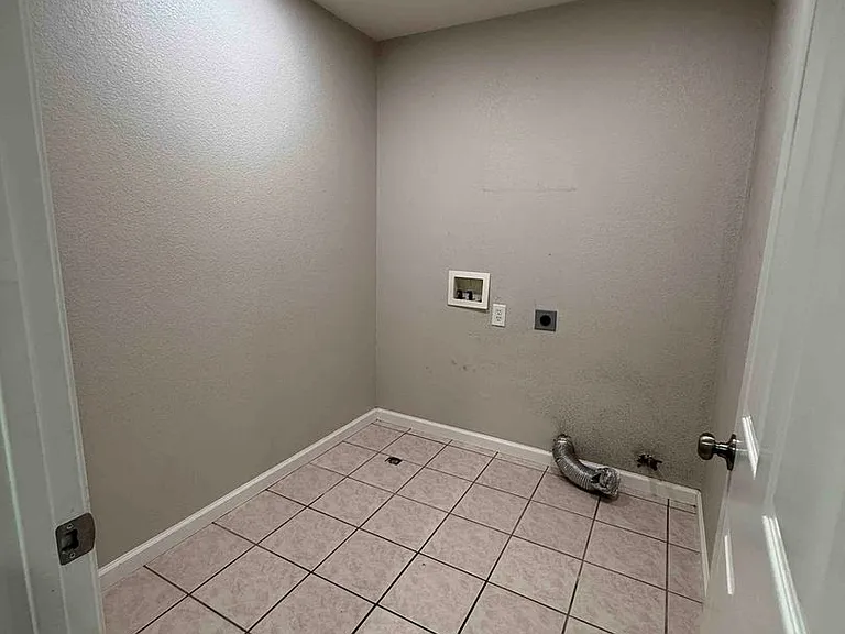 8674 Nemea Way — Photo 35