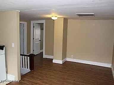 2nd image of 305 S Eastern St #B
