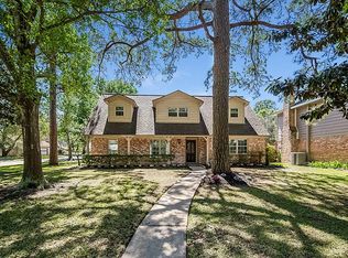 8303 Partlow Ln, Houston, TX 77040