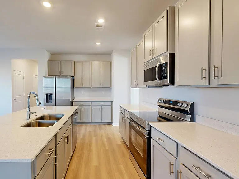 Quinn Residences at Snapping Shoals — Photo 63