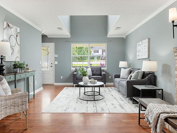 5th image of 50 Capstone Dr