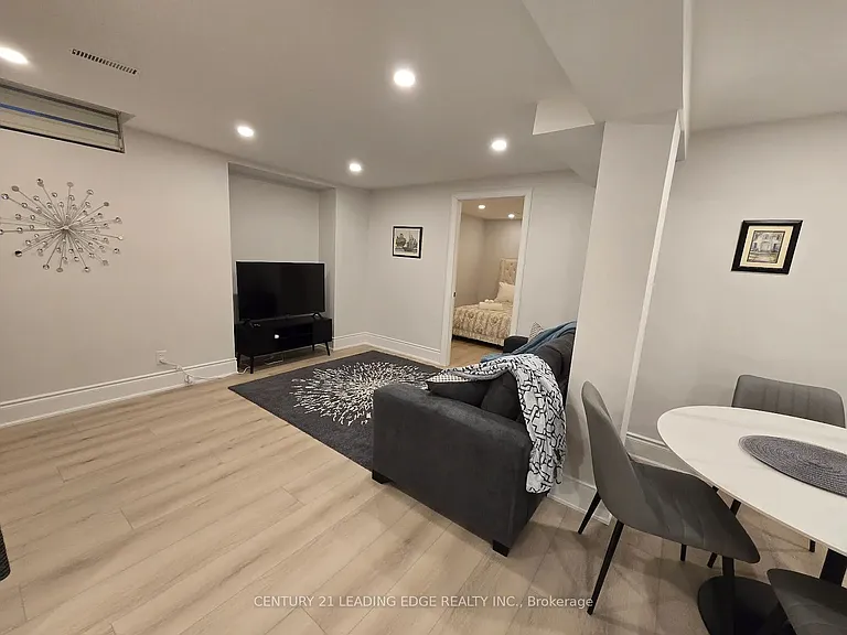 14 Porthclair Ct — Photo 13